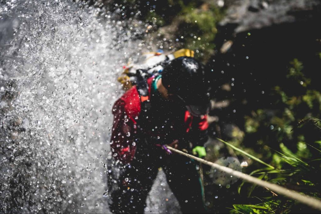 Go canyoning in Piha Canyon