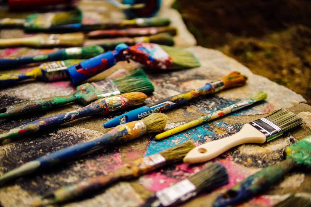Show your creative side at Paint ‘n’ Sip