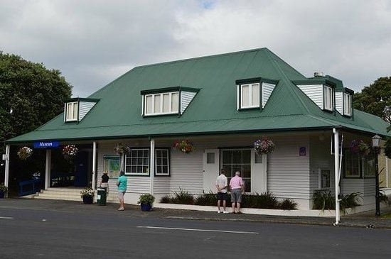 Visit the Russell Museum Whare Taonga o Kororāreka